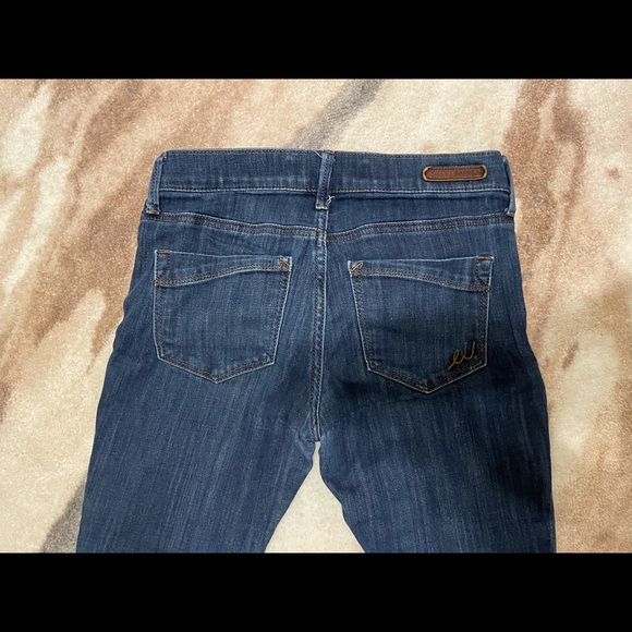 Express Medium Wash Skinny Jeans 0 Short - Picture 3 of 5